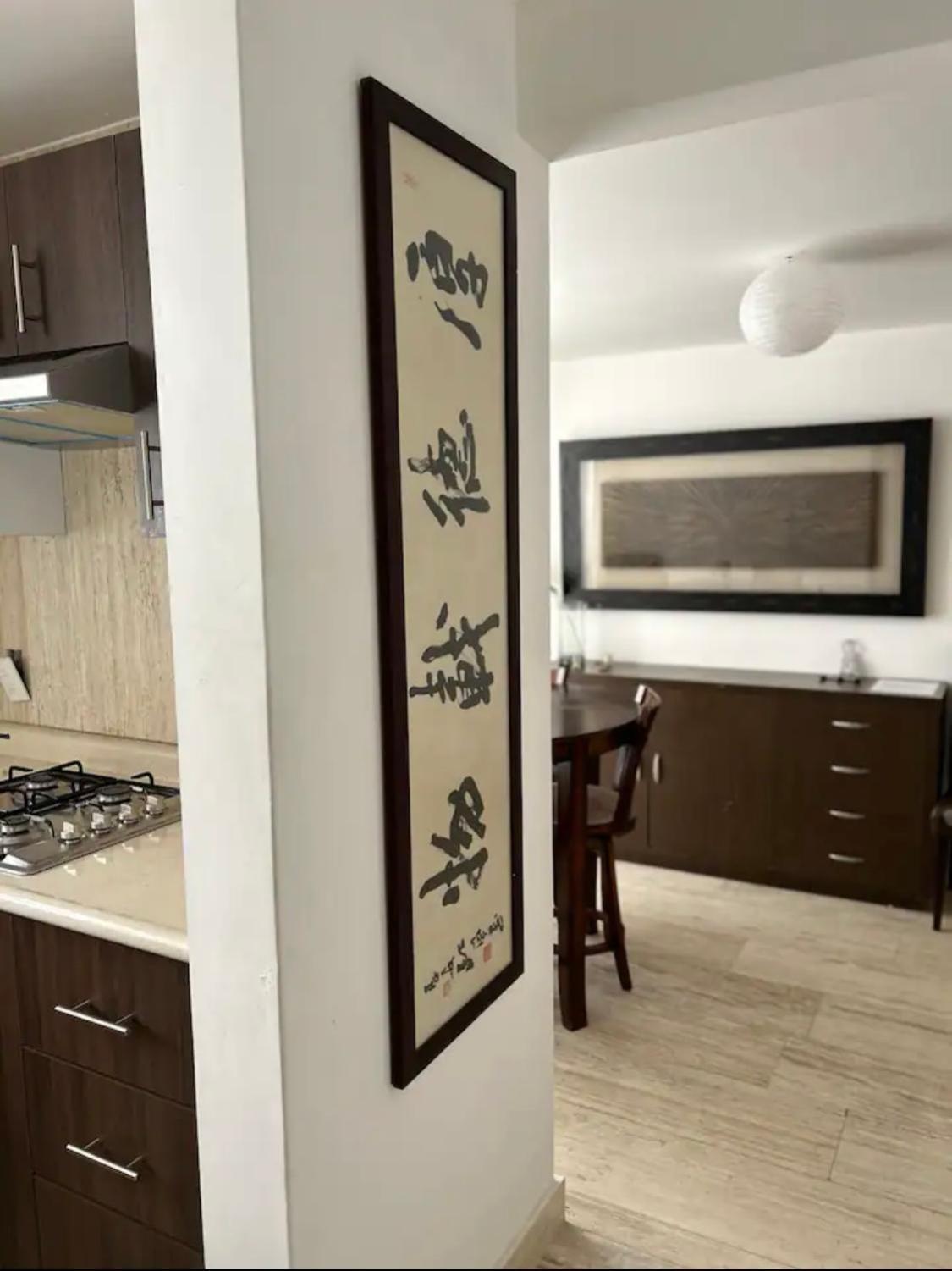 Romero Apartment *